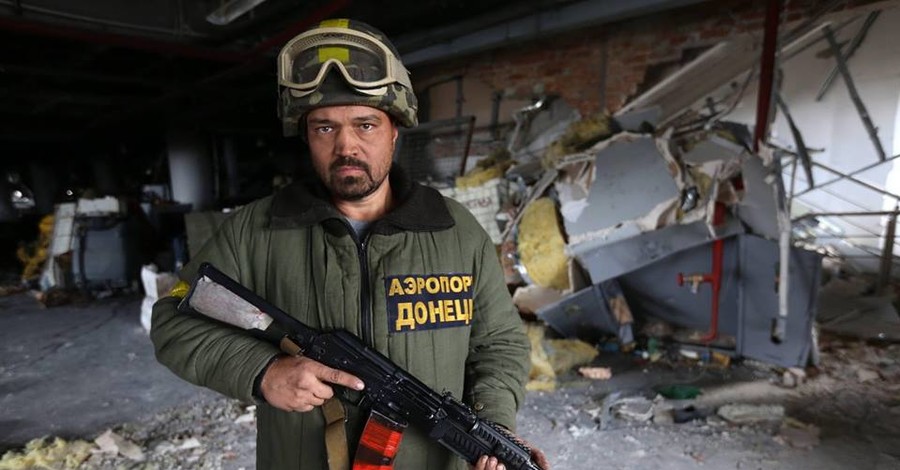 Боец из Павлограда от безденежья продает армейский 