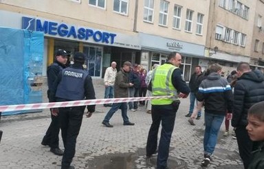В Ужгороде депутат горсовета выстрелил в своего коллегу