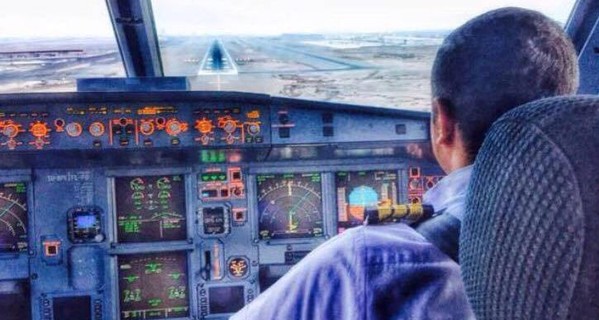 Опубликованы имена и фотографии погибших членов экипажа самолета EgyptАir