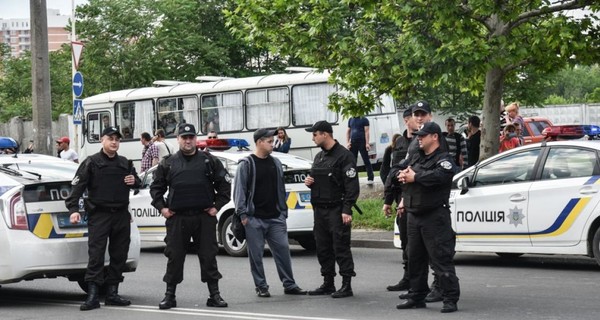 В Одессе полиция устроила перестрелку с вьетнамцами