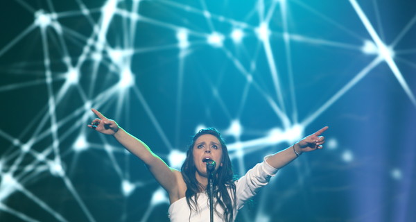 Сольный концерт Джамалы в Киеве: эффектные кадры выступления певицы