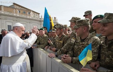 Папа Римский благословил украинских военных