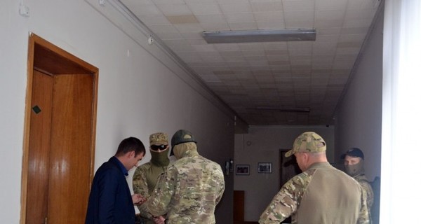 Силовики обыскивают офис советника Саакашвили и здание Одесской ОГА