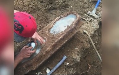 Во дворе дома в Сан-Франциско откопали гроб с девочкой, умершей в 19 веке