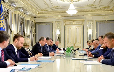 Порошенко призвал сделать все возможное для принятия судебной реформы
