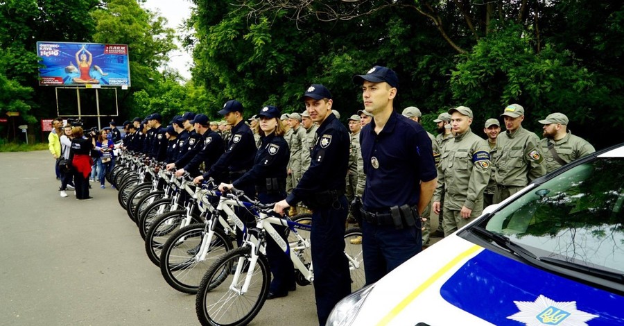 В Одессе появились патрули на велосипедах