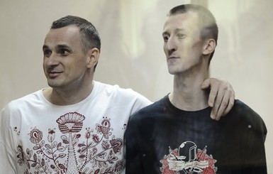 МИД Украины требует освободить Сенцова и Кольченко