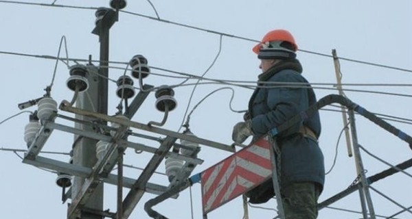 В Крыму шесть тысяч человек остались без света
