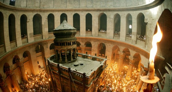 В Иерусалиме впервые за 200 лет начали реставрировать гробницу Христа
