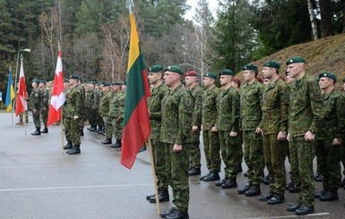 В Латвии начались учения НАТО 