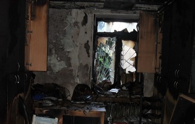 В Киеве сгорел Соломенский суд, где рассматривают дело 