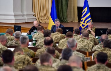 Порошенко призвал украинцев готовиться к партизанской войне 