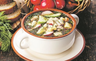 Пора прохлаждаться: 5 рецептов холодных супов