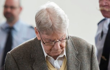 94-летнего охранника Освенцима приговорили к пяти годам тюрьмы