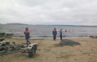 Найдены тела всех детей, которые погибли во время шторма на озере в России