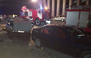 В Киеве произошла массовая авария с участием авто посольства Азейбарджана