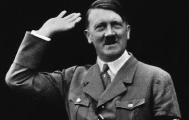 В Германии на торгах продали штаны и китель Гитлера