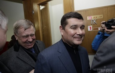 Онищенко подал в суд против НАБУ и ГПУ