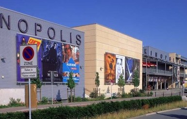 Стрельба в кинотеатре Германии: ранены до полсотни человек 