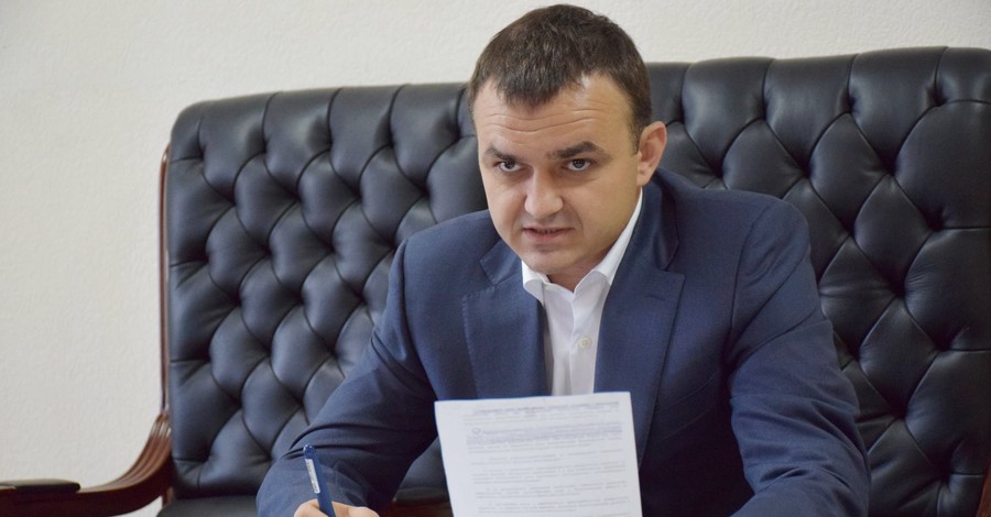 Порошенко уволил губернатора Николавщины из-за Тутанхамона