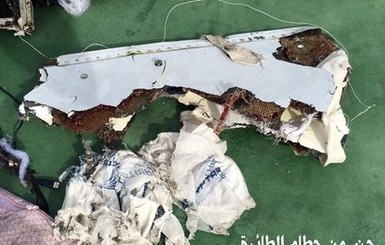 Подняты тела погибших пассажиров рейса Париж-Каир