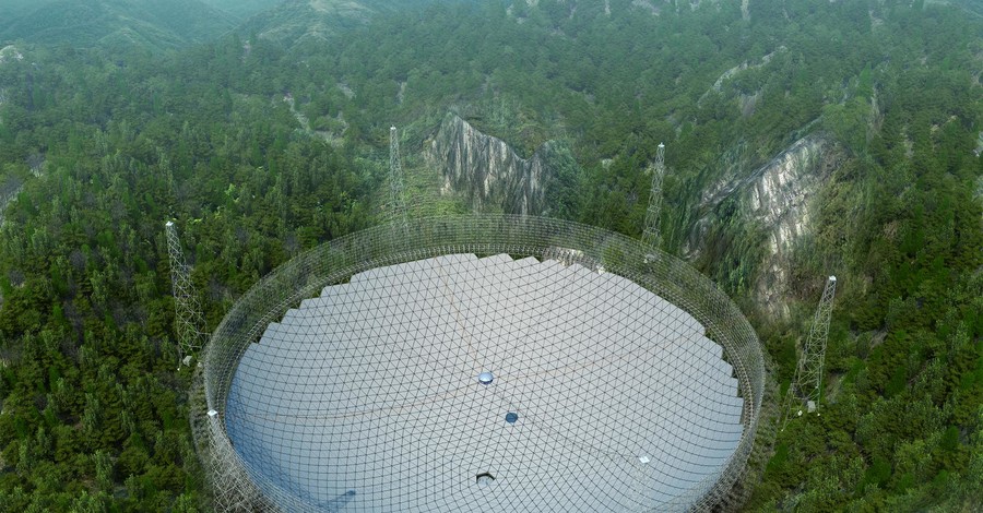 В Китае построили крупнейший в мире телескоп