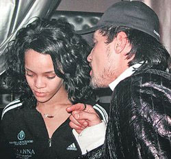 Рианна спела для российских бизнесменов за $300 тысяч 