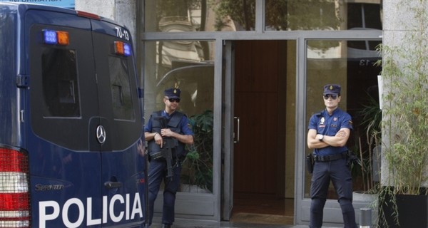В Испании полиция задержала сына Черновецкого за связь с 