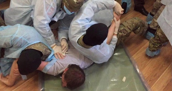 Адвокат: правоохранители избили подозреваемых по делу Бузины Полищука и Медведько