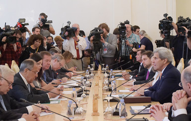 Керри заявил о мире в Донбассе после встречи с Путиным 