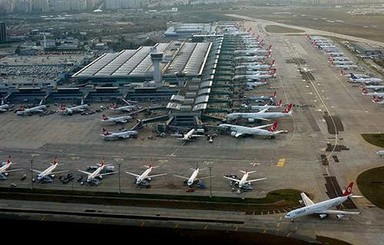 Аэропорт Ататюрка в Стамбуле возобновил работу