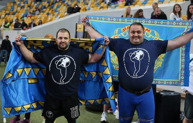 Украинские стронгмены стали чемпионами мира