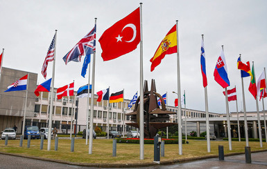 Турцию могут исключить из НАТО за 
