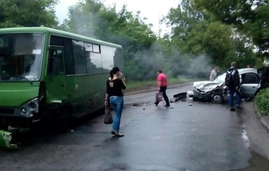 В Харькове двое полицейских погибли в ДТП