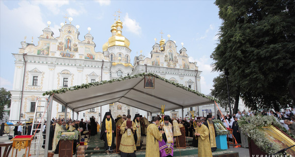 Православные украинцы отмечают День крещения Киевской Руси