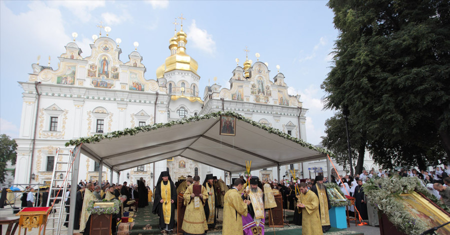 Православные украинцы отмечают День крещения Киевской Руси