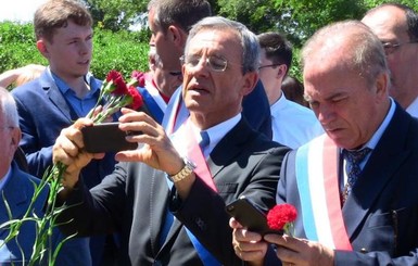 Французские депутаты вновь едут в Крым  