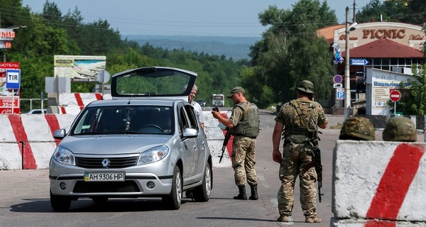 Зачем нас пугают военным положением