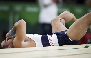 Видео двойного перелома ноги французского гимнаста