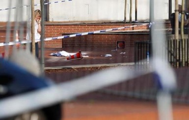 В Бельгии человек с мачете напал на полицейских-женщин