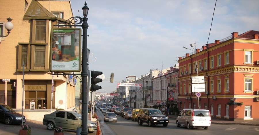 Улица Сагайдачного в Киеве снова стала пешеходной