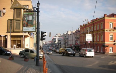 Улица Сагайдачного в Киеве снова стала пешеходной