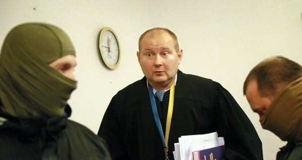 СМИ: задержанный на взятке судья вел дела Корбана, Иванющенко и майдановцев 