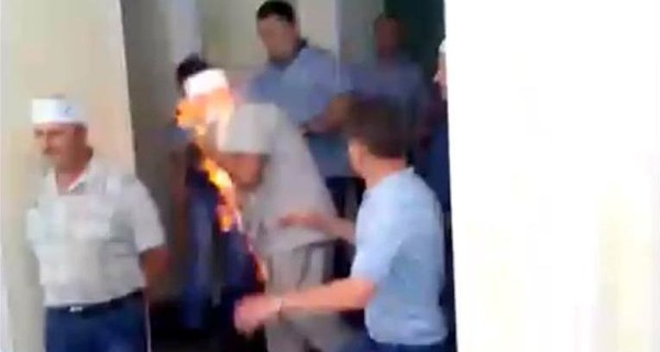 Голодающий шахтер пытался сжечь себя в здании министерства энергетики