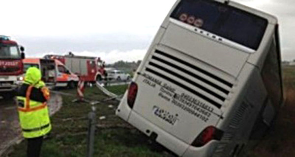 В Румынии в аварию попал автобус с украинцами