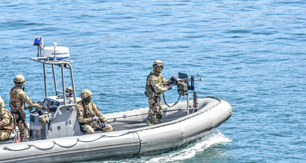 Редкие кадры морского спецназа в Одессе