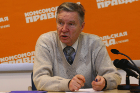 Директор Центра гриппа Минздрава Украины Аркадий Фролов: Людям IV группы крови вирусы не страшны 