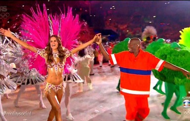 На церемонии закрытия Олимпиады блистала бразильская супермодель