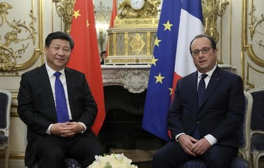 Поздравления с Днем Независимости: Олланд пожелал мира, а Си Цзиньпин – могущества