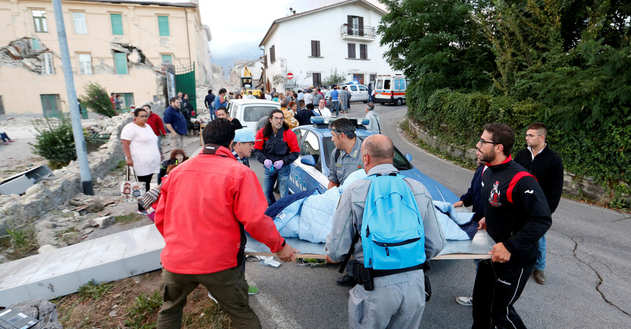 В Италии из-за землетрясения погибла целая семья